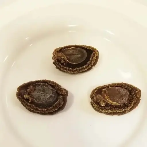 極品鮑魚，半磅（11 至 13 顆）